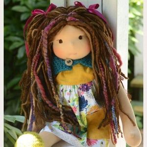 Meet your Posher, Courtney